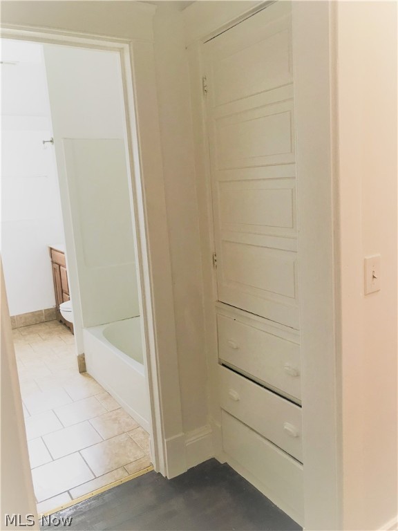 Gordon Square - Residential Income