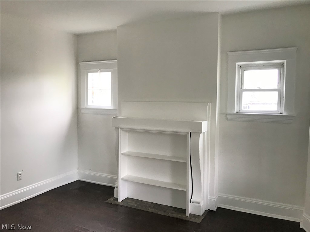 Gordon Square - Residential Income