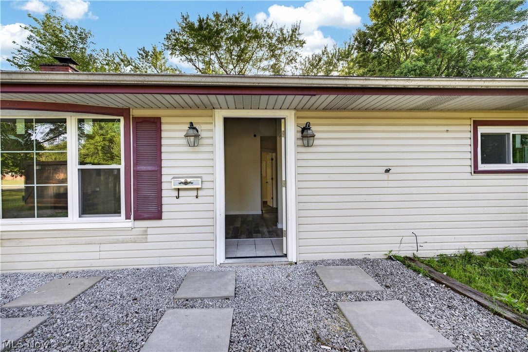 2476 Amberly Drive