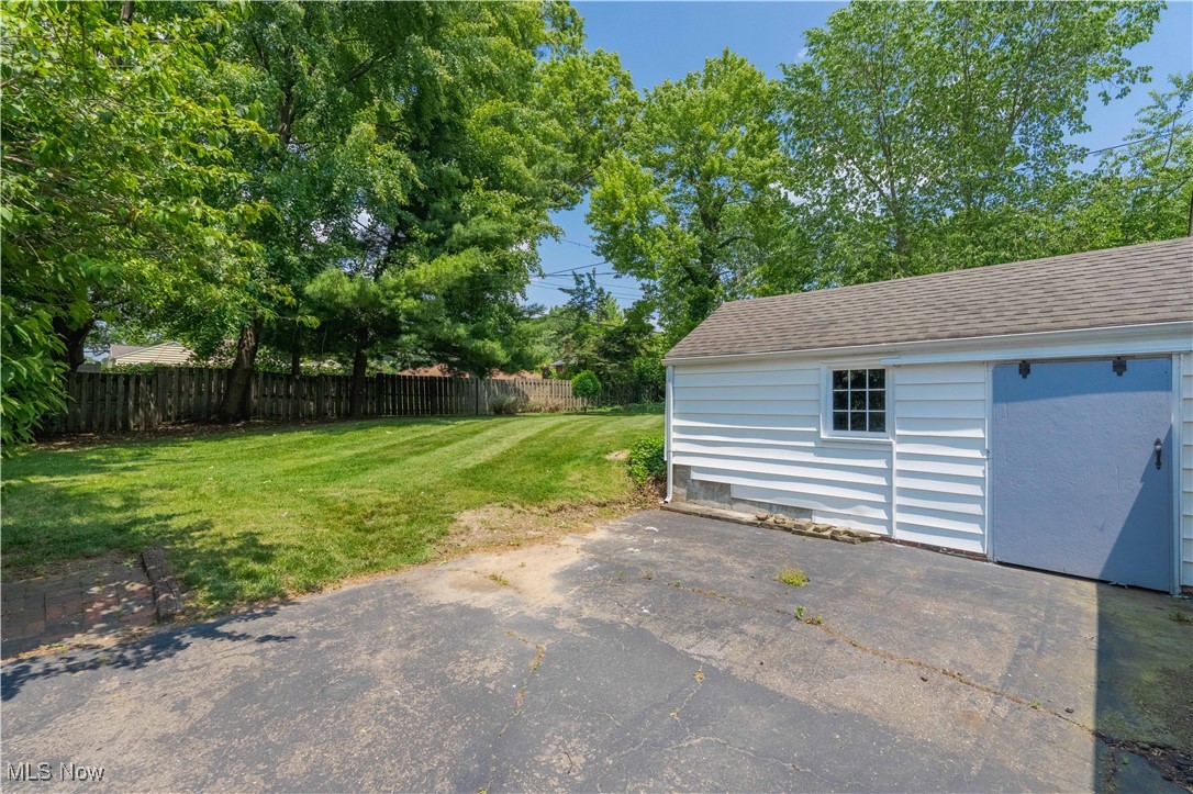 908 Bennington Avenue, Massillon, Ohio image 27