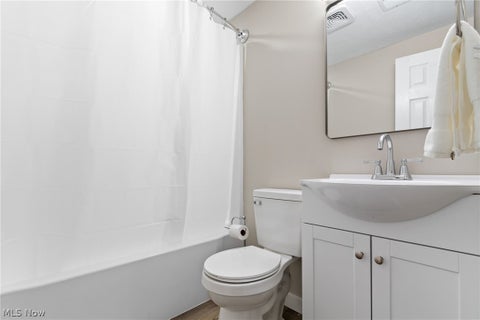 Tiny photo for 1637 Ridgewood Court, Twinsburg, OH 44087 (MLS # 5253127)
