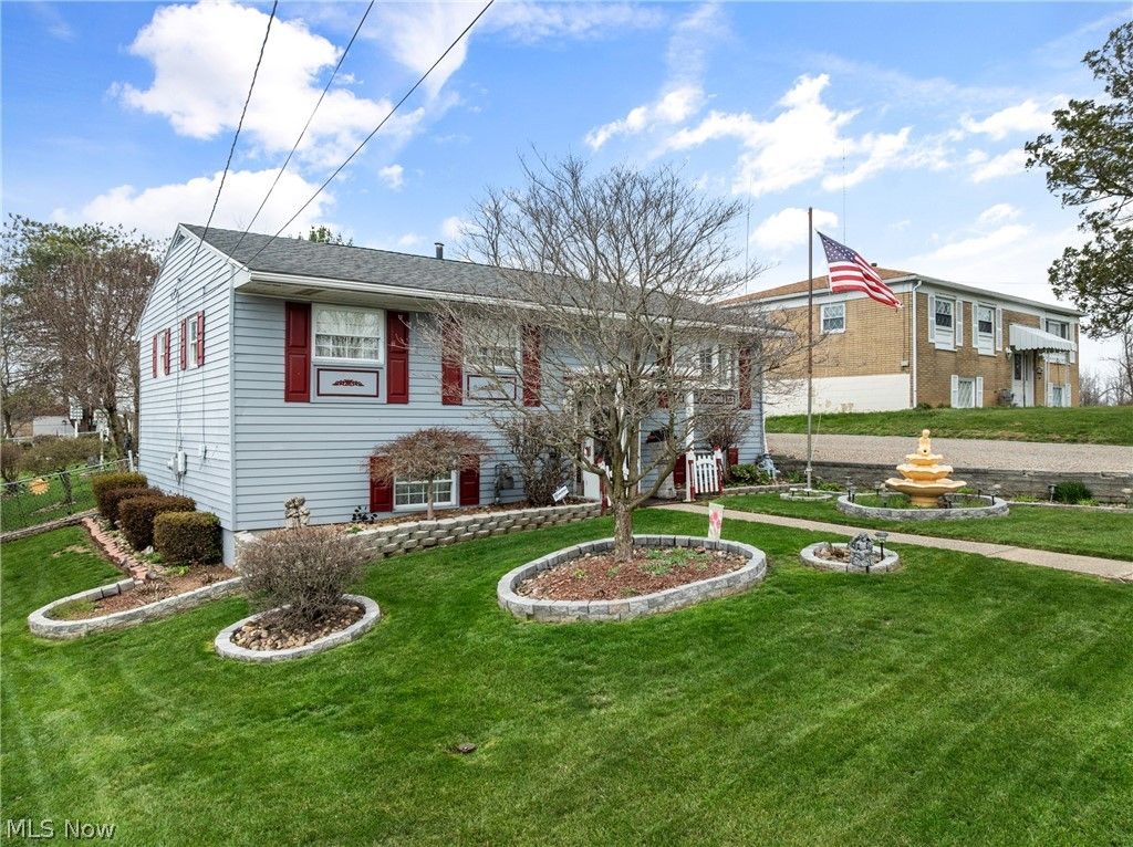 Photo of 308 Penn Avenue, Mingo Junction, OH 43938 (MLS # 5198210)