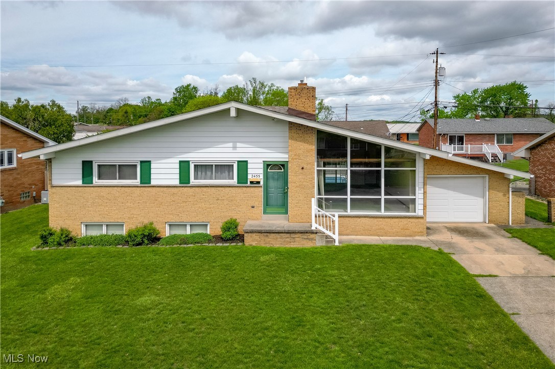 2455 Alexander Manor, Steubenville, Ohio image 1