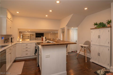 Tiny photo for 2412 University Avenue NW, Canton, OH 44709 (MLS # 5257122)