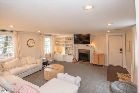 Tiny photo for 2412 University Avenue NW, Canton, OH 44709 (MLS # 5257122)