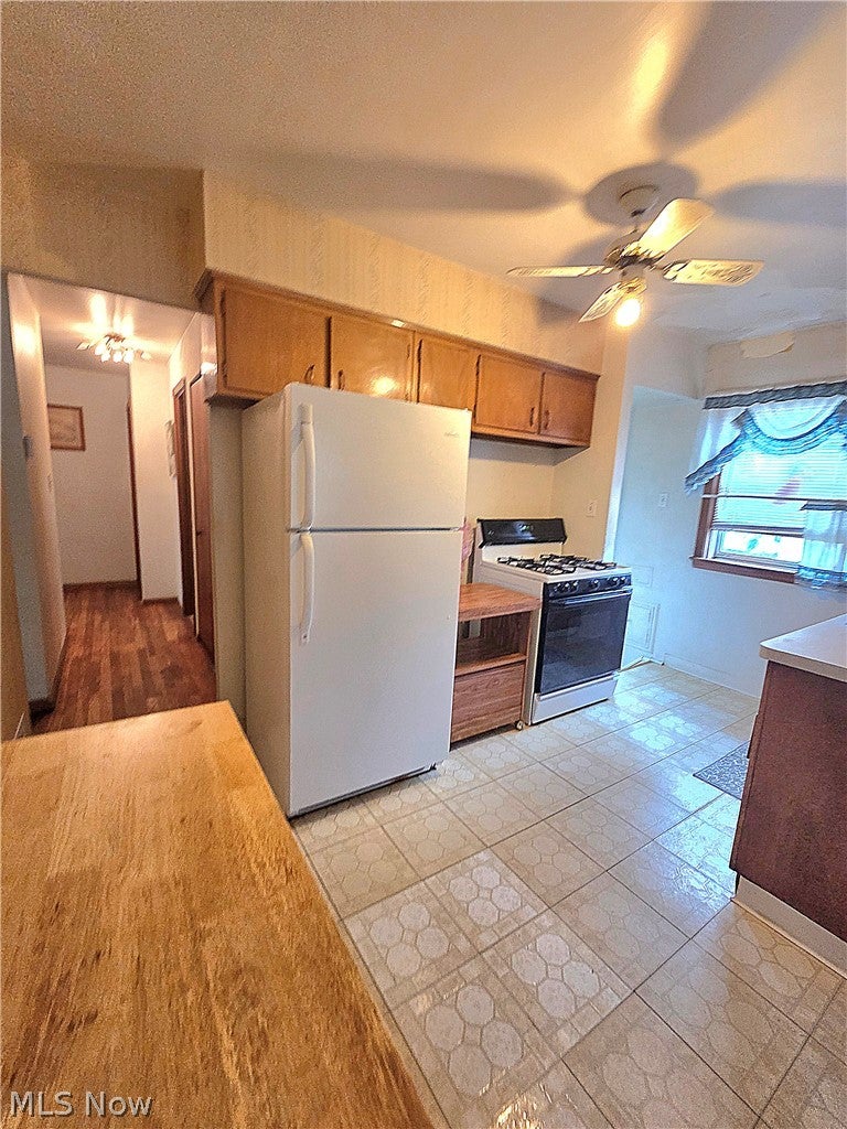 6040 W 54th Street