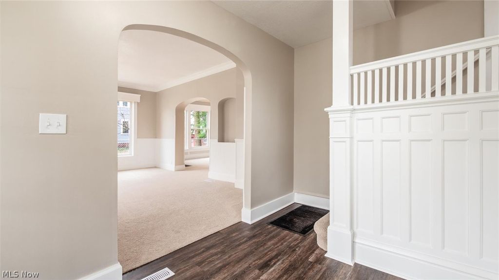 Photo of 958 Forest Avenue, Zanesville, OH 43701 (MLS # 5197009)