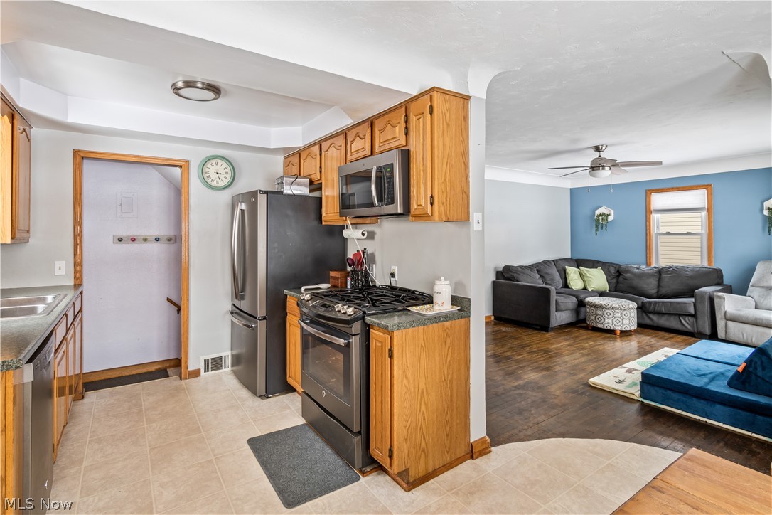 S H Kleinman Realty Cos Briar - Residential