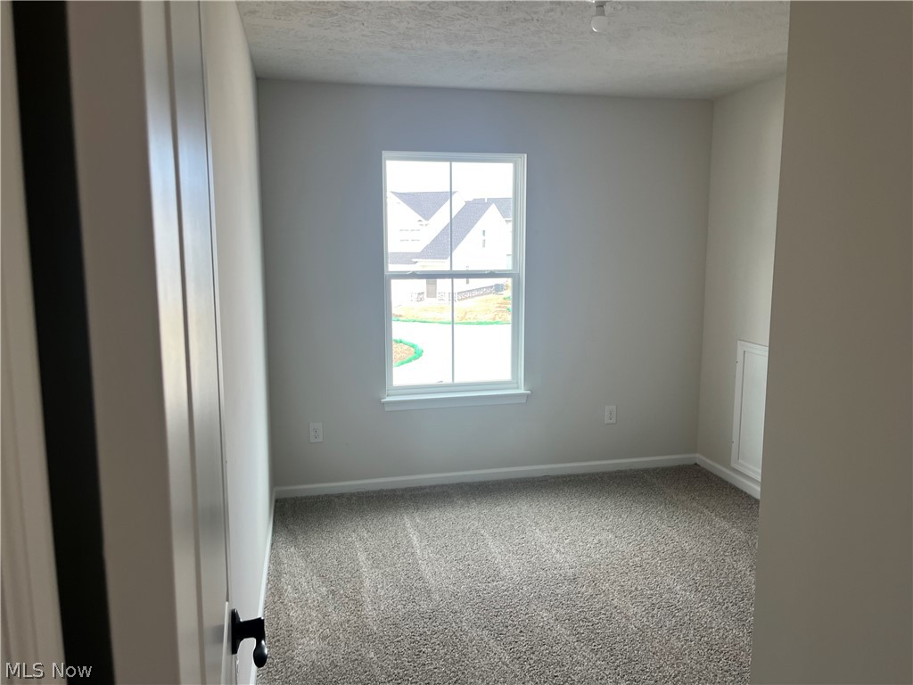 Summit at Forest Lakes - Residential