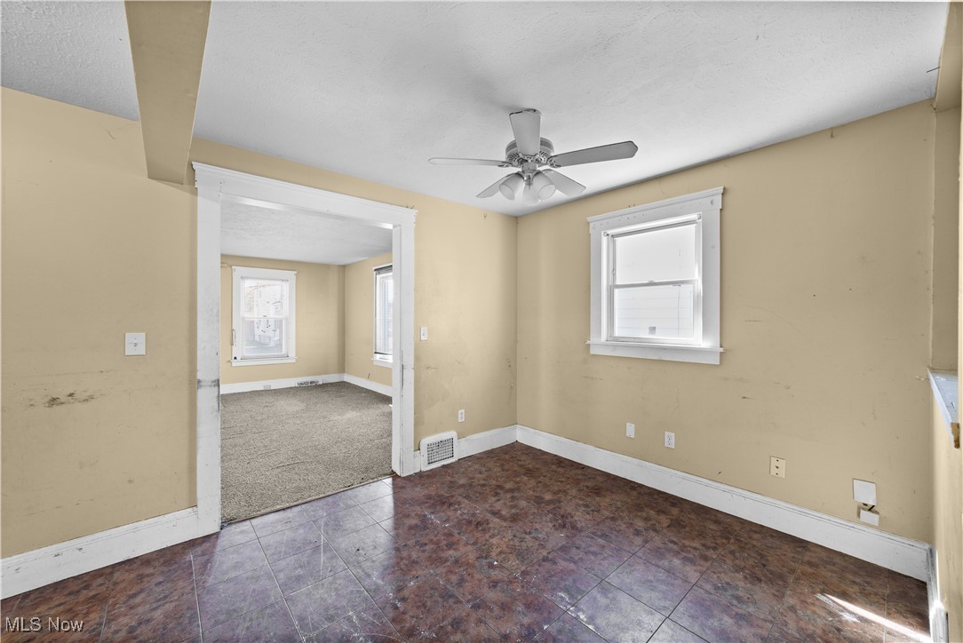 3324 W 119th Street, Cleveland, Ohio image 11
