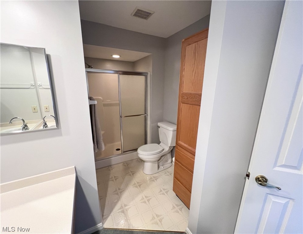 Abington Square Condo - Residential