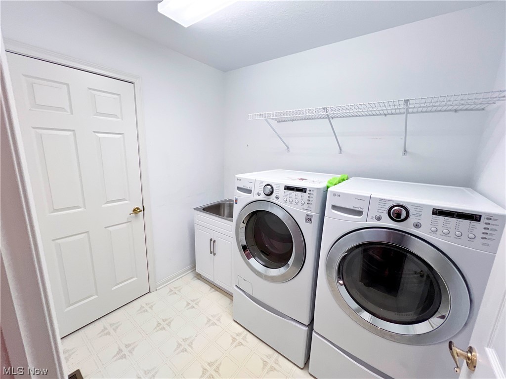 Abington Square Condo - Residential