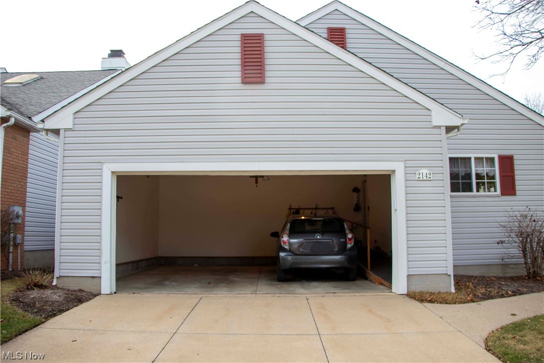 Abington Square Condo - Residential