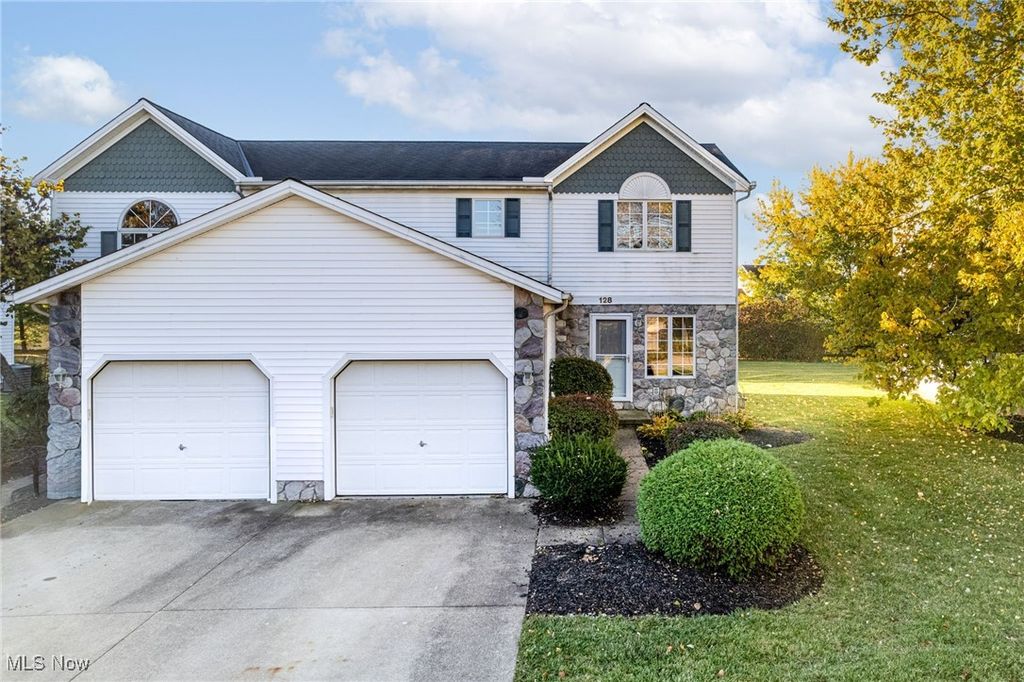 Photo of 128 Harvest Court, LaGrange, OH 44050 (MLS # 5168278)