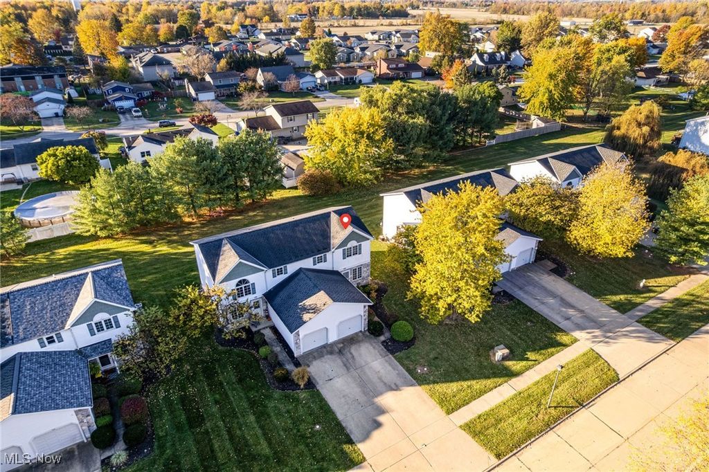 Photo of 128 Harvest Court, LaGrange, OH 44050 (MLS # 5168278)