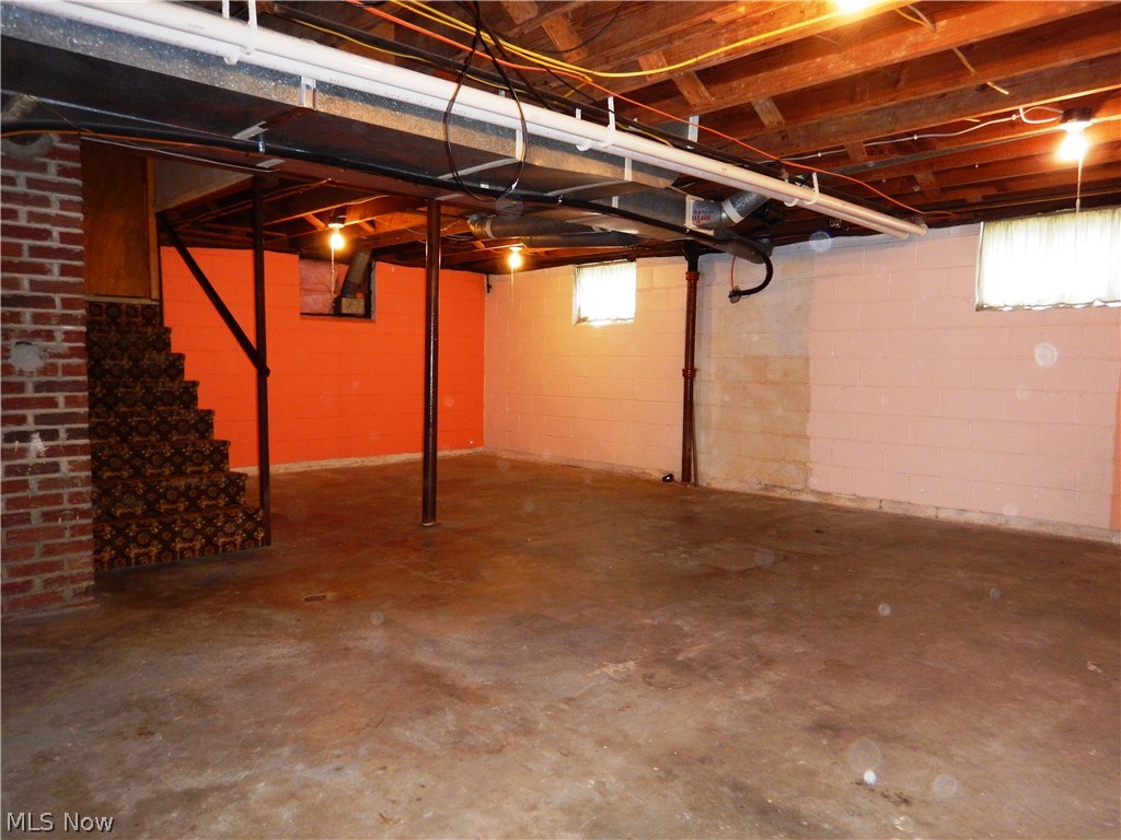 Rr Debussey Neale View Ad - Residential