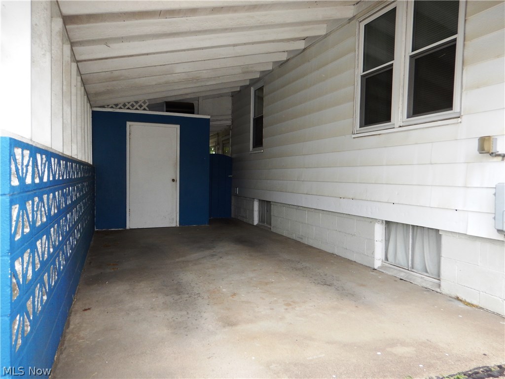 Rr Debussey Neale View Ad - Residential