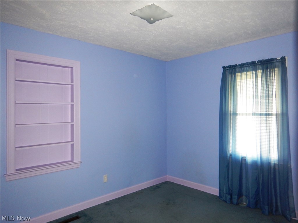 Rr Debussey Neale View Ad - Residential