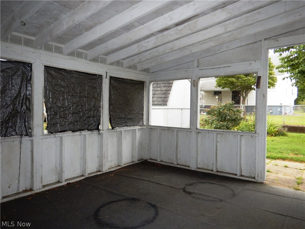 Rr Debussey Neale View Ad - Residential