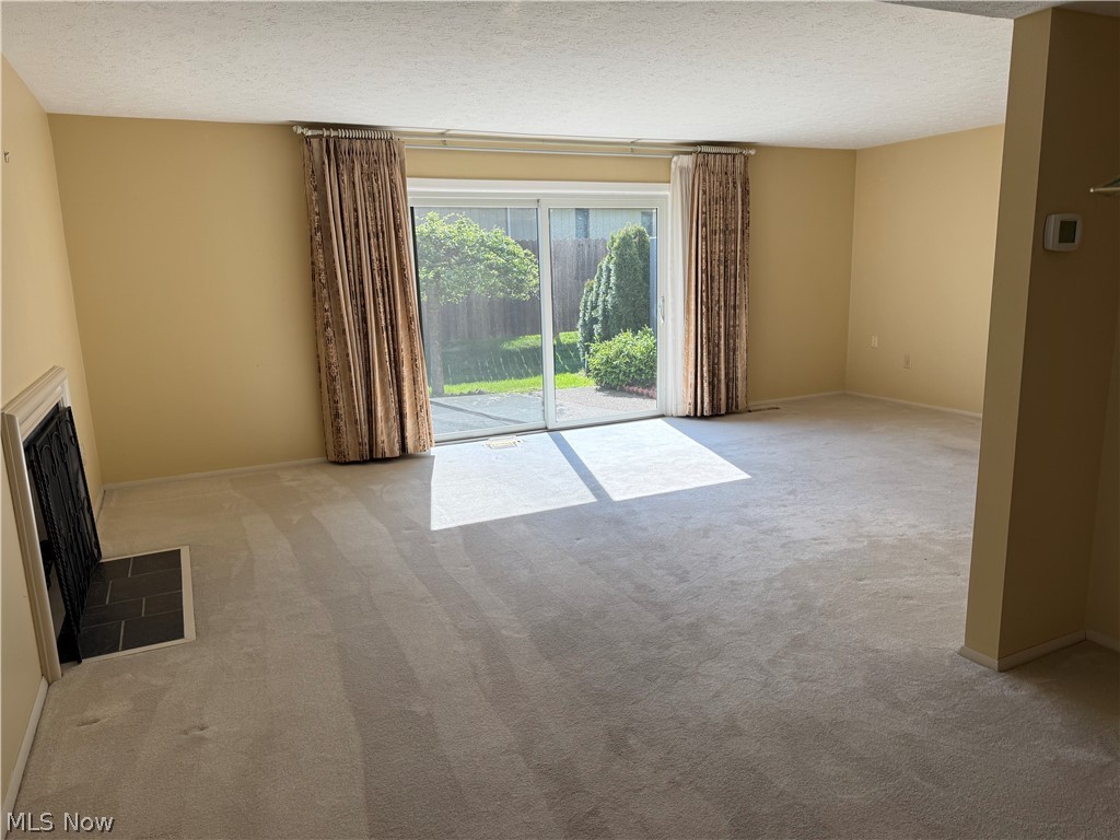 Co-Moor Twnhse Idlewood S Condo - Residential