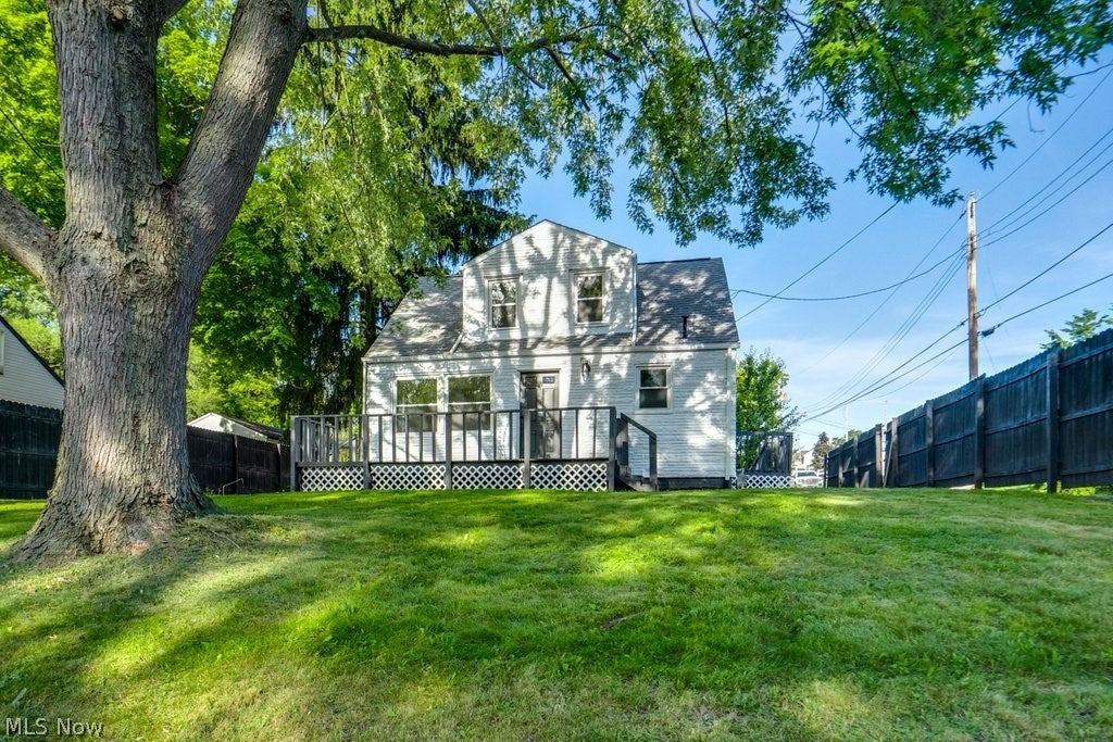 Photo of 1626 13th Street SE, Massillon, OH 44646 (MLS # 5216436)