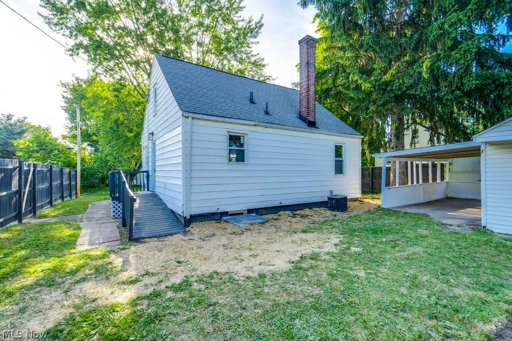 Photo of 1626 13th Street SE, Massillon, OH 44646 (MLS # 5216436)