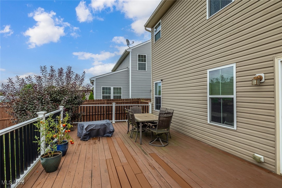 Meadow Lakes - Residential