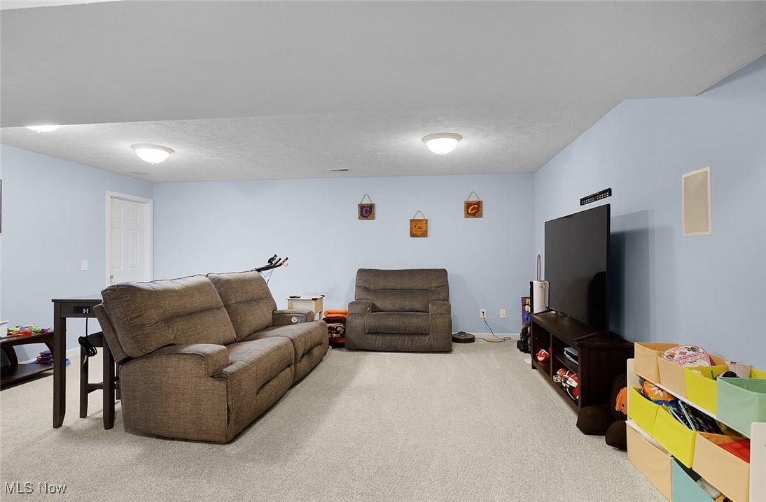 Meadow Lakes - Residential