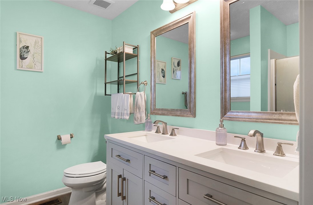 Meadow Lakes - Residential