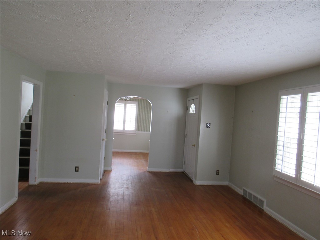 336 Transit Drive, Tallmadge, Ohio image 6