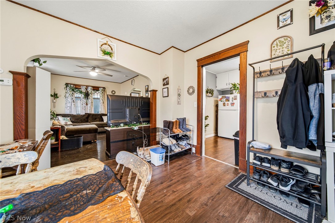 D E Kelleys - Residential