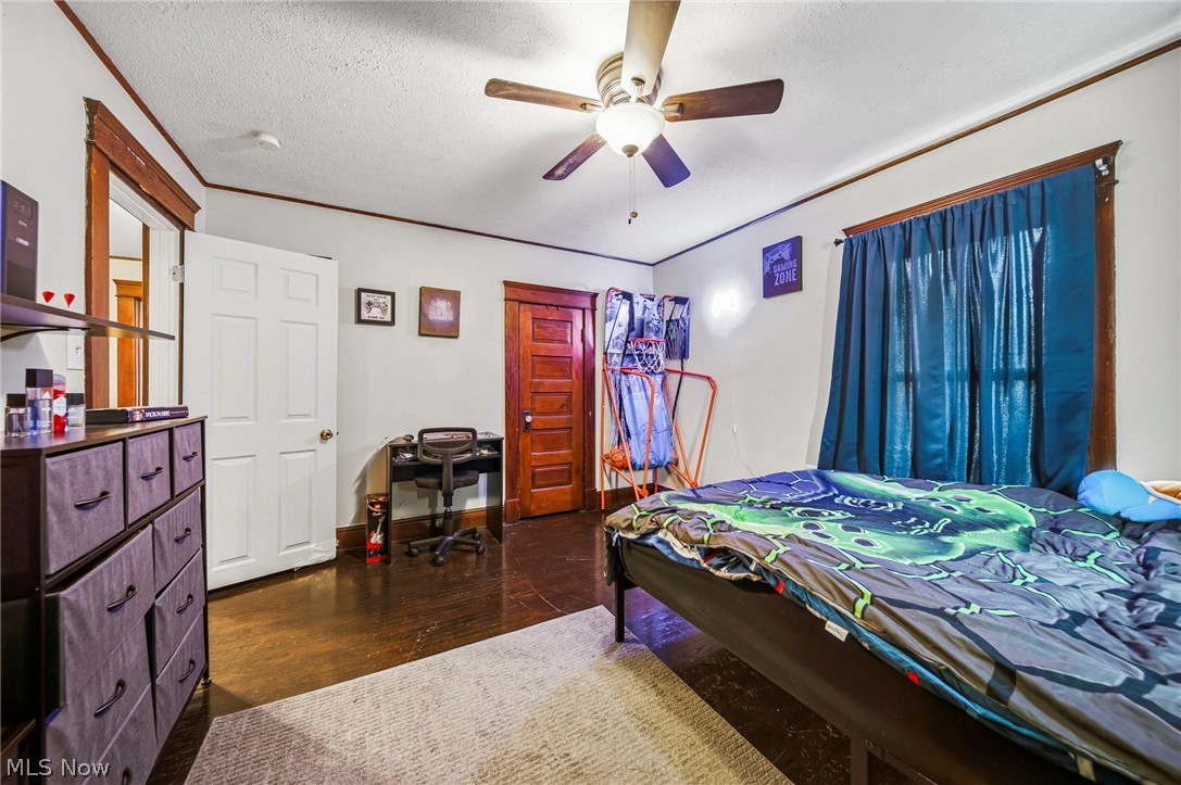 D E Kelleys - Residential