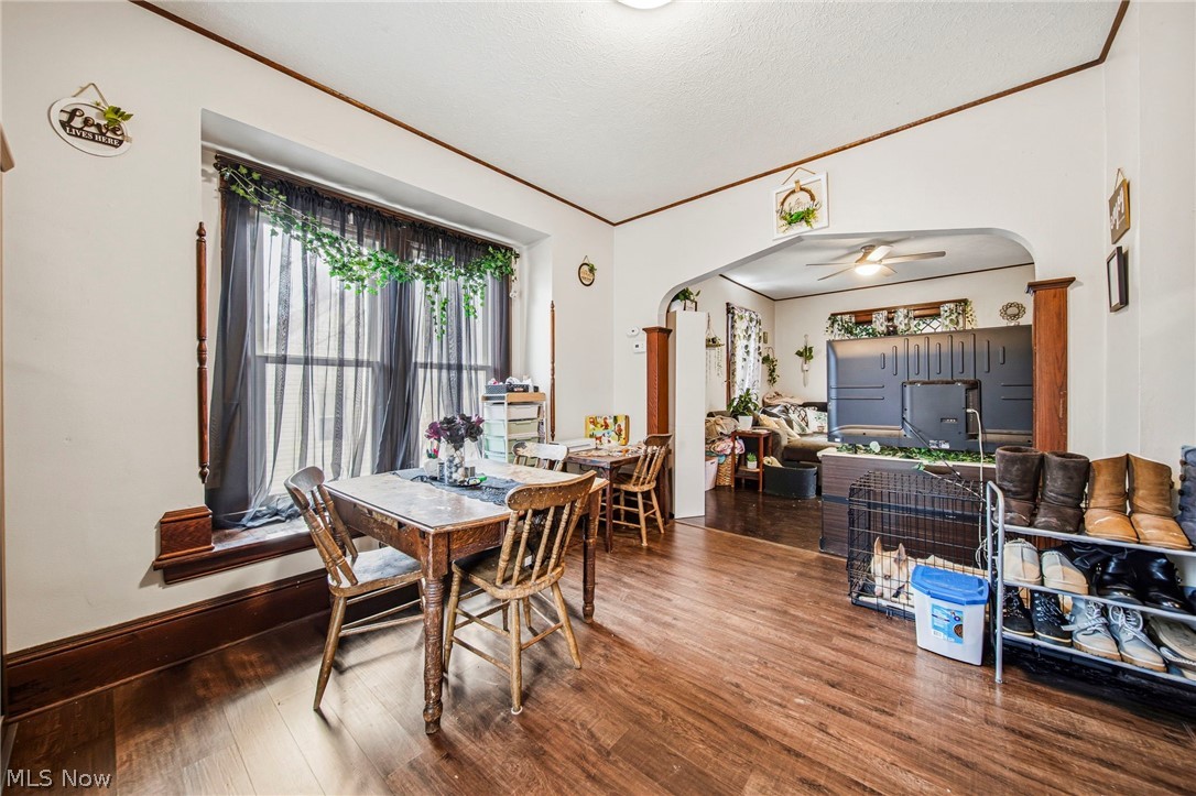 D E Kelleys - Residential