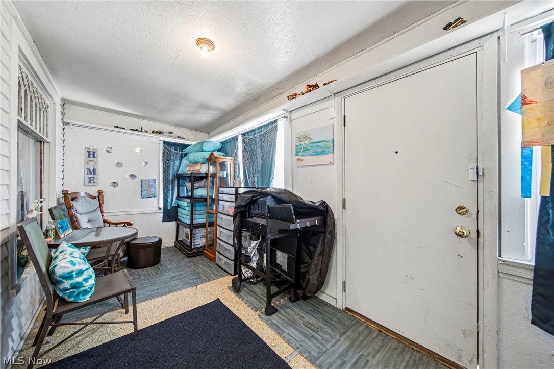 D E Kelleys - Residential