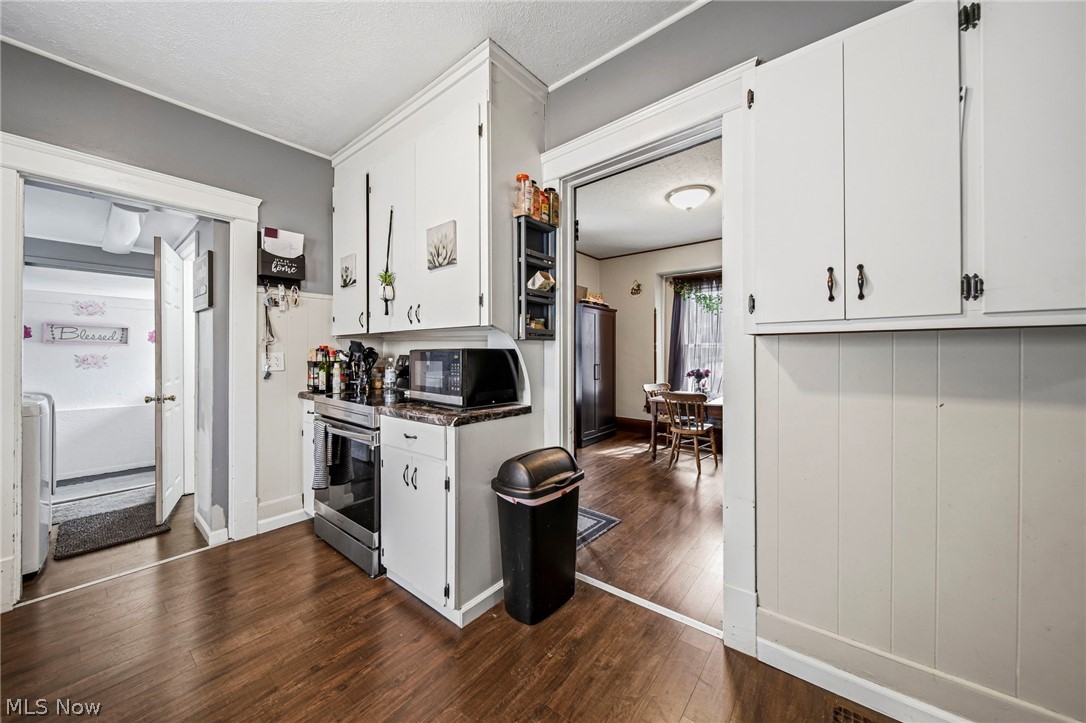 D E Kelleys - Residential