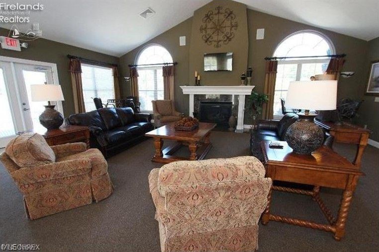 Sanctuary/Plumbrook - Residential