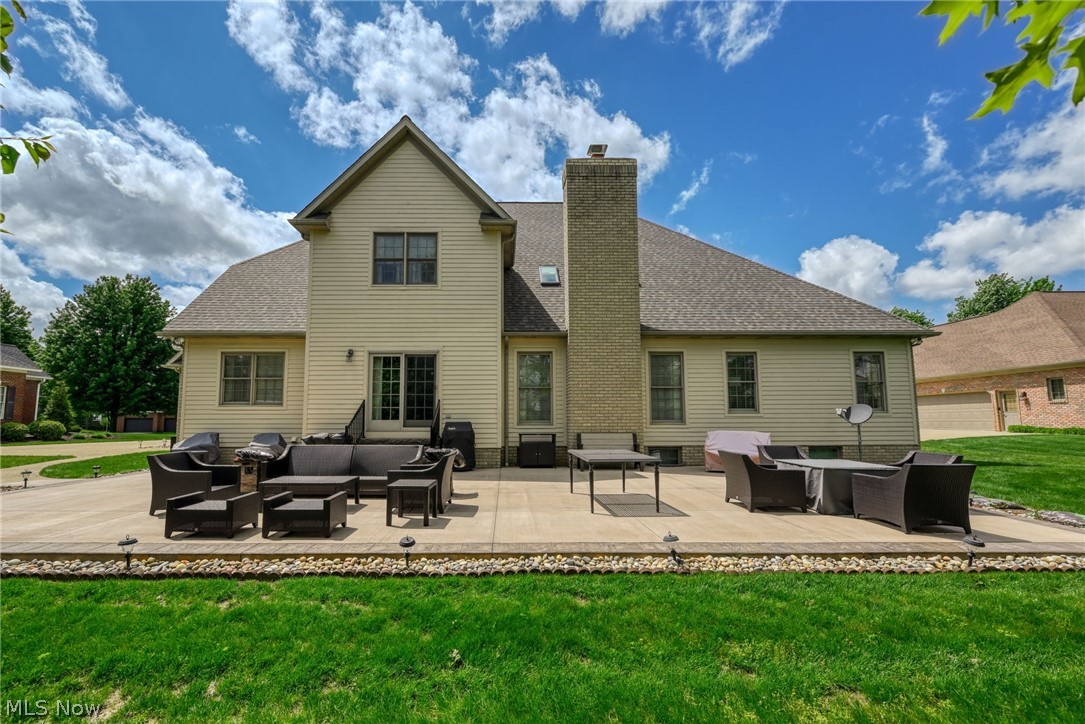 Nobles Pond - Residential