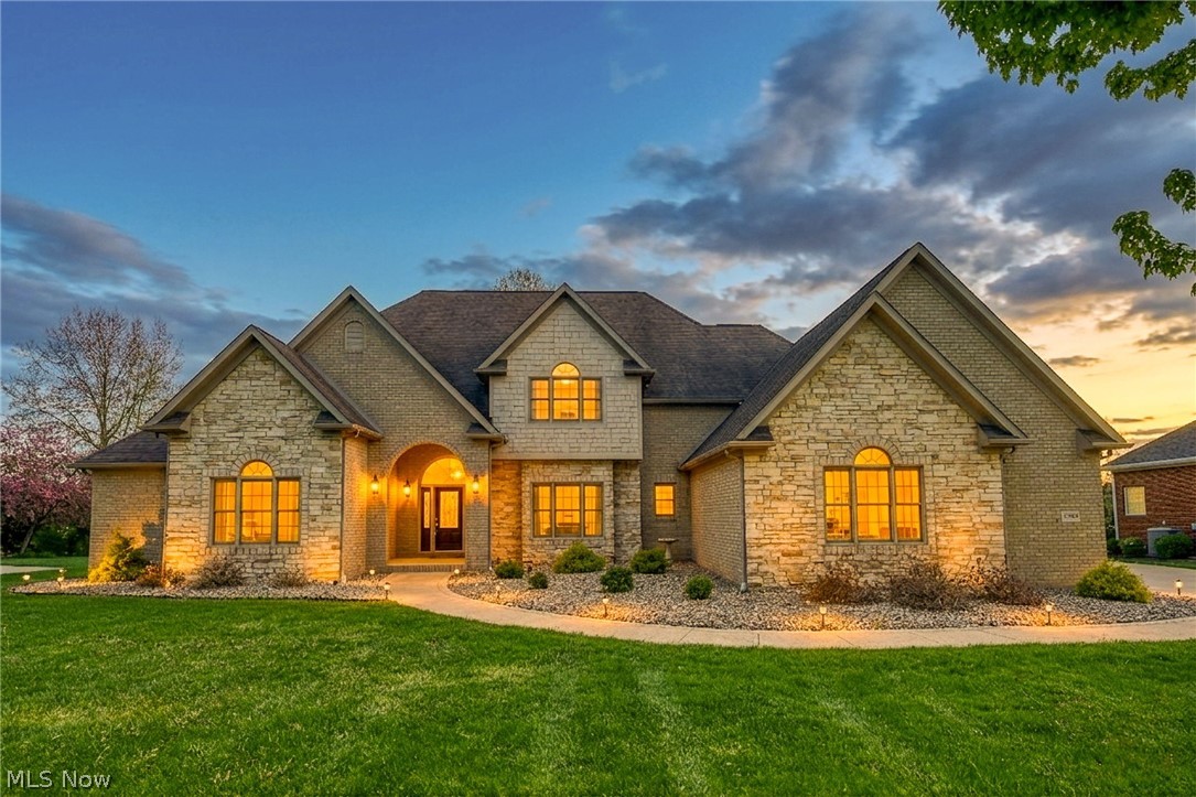 Nobles Pond - Residential