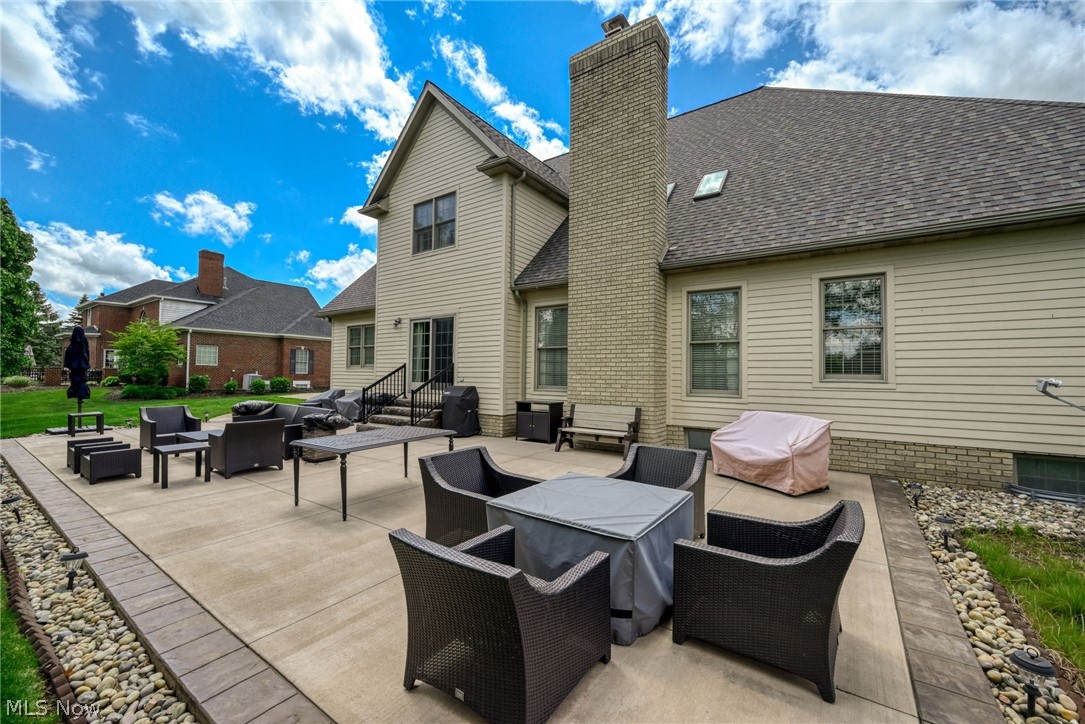 Nobles Pond - Residential