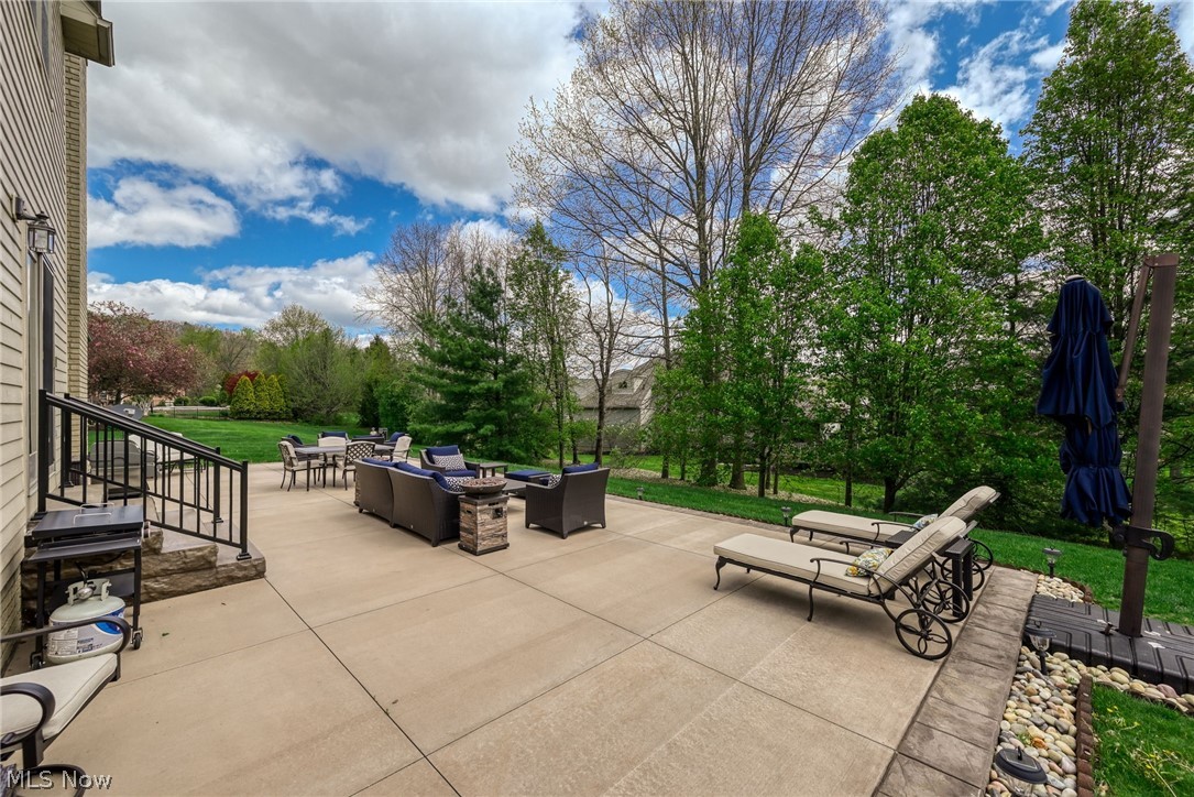 Nobles Pond - Residential