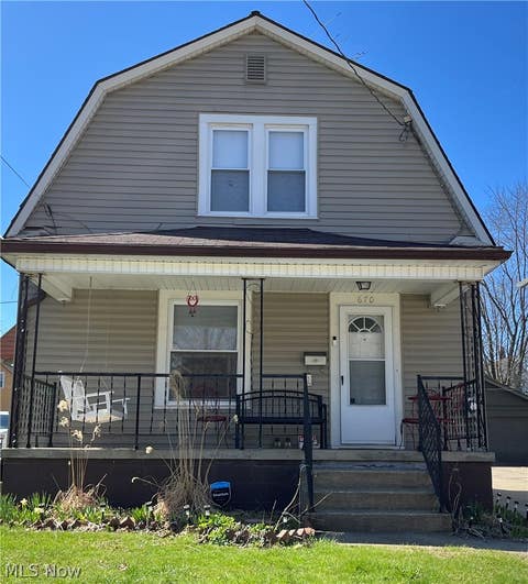 Homes For Sale - 670 Thayer Street<br/> Summit County, Akron, OH 44310