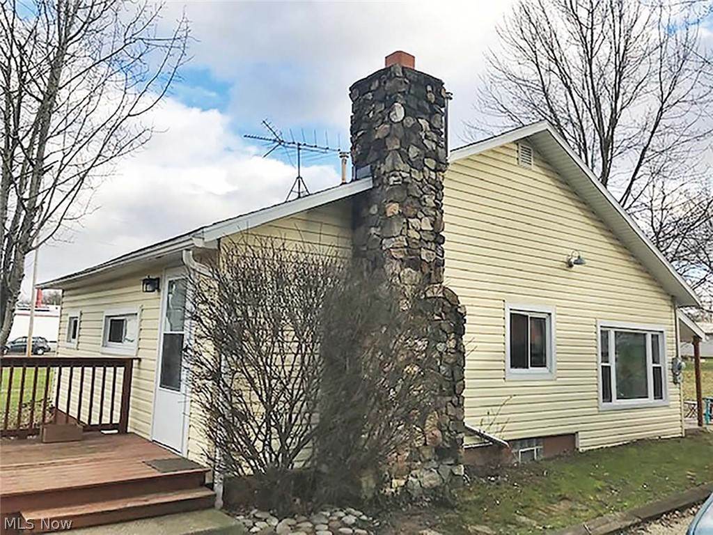 Easy-Keeper Home With Updates – Sells With Two 40 X 140 Lots – Public Utilities - Owners relocating, ABSOLUTE AUCTION, all sells to the highest bidder on location: WEDNESDAY - MARCH 13, 2019 – 5:30 PM. Real Estate: Clean ranch home with living room with gas log stone masonry and chimney fireplace, knotty-pine walls, hardwood floors, kitchen/dining area with appliances, sunroom/bonus room, two bedrooms, one bath and laundry all on main level. Partial basement/crawl space. Attic storage. Vinyl siding and replacement windows, shingle roof less than 5 yrs. old. Sits on two 40 X 140 lots. Small storage building in back. Public utilities. TERMS ON REAL ESTATE: 15% down auction day, balance due at closing. A 10% buyer’s premium will be added to the highest bid to establish the purchase price, which goes to the seller. Any desired inspections must be made prior to bidding. All information contained herein was derived from sources believed to be correct. Information is believed to be accurate b