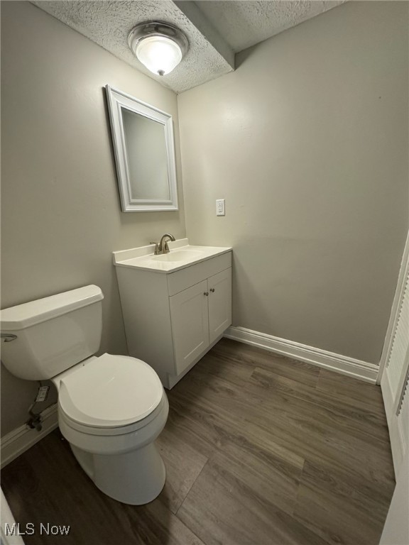 Meadowbrook Lake - Residential Lease