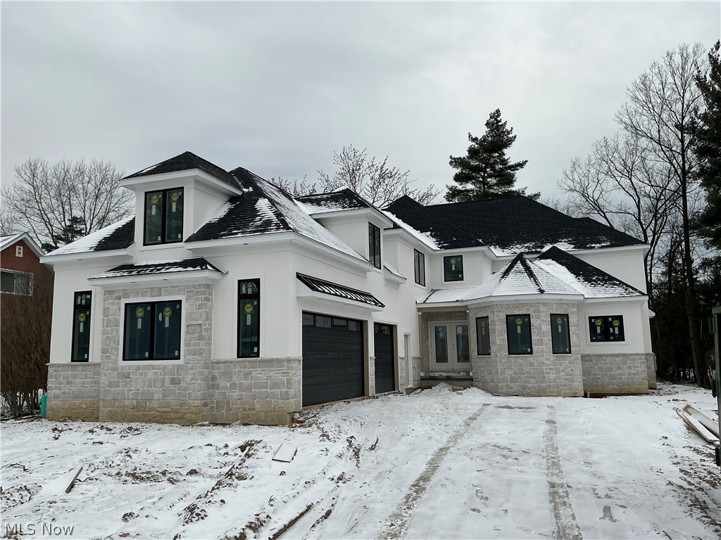 26117 N Woodland Road