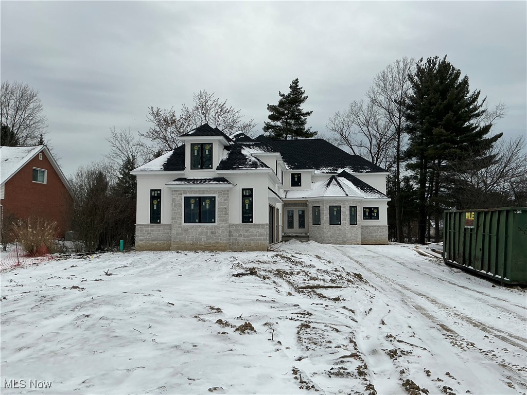 26117 N Woodland Road