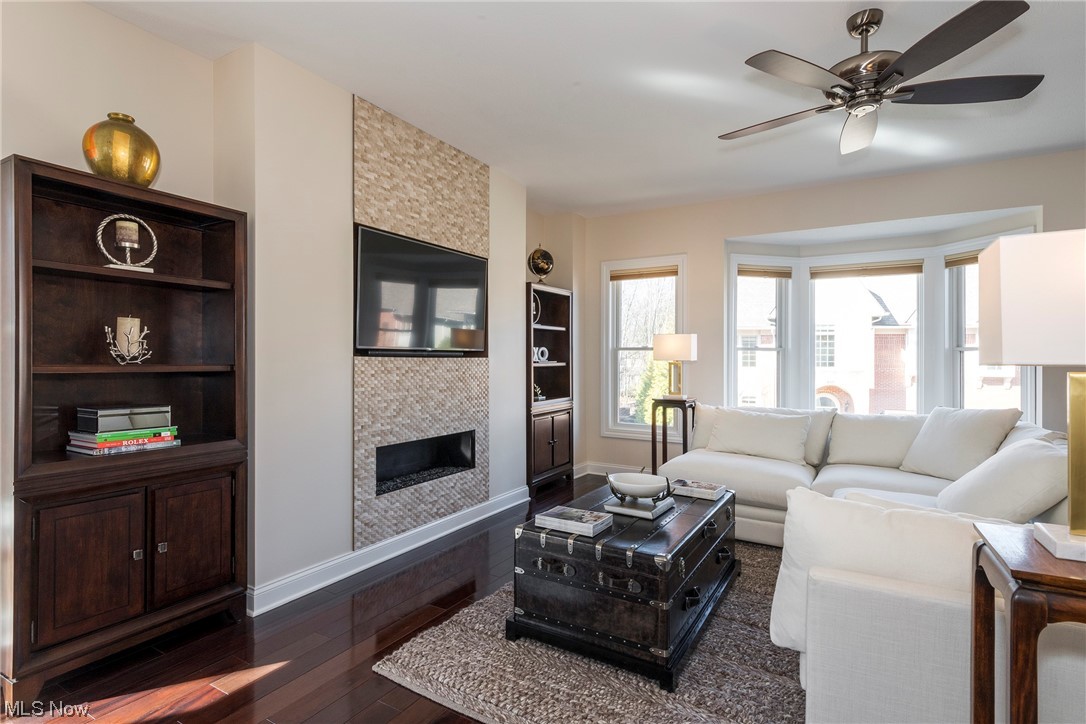 Crocker Park Condos Ph Xv - Residential