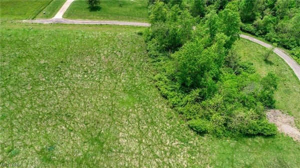 63620 WINTERGREEN RD, LORE CITY, OH 43755 - Image 087cfe0be55c2f7dddfb3f0d729170d4/270814101