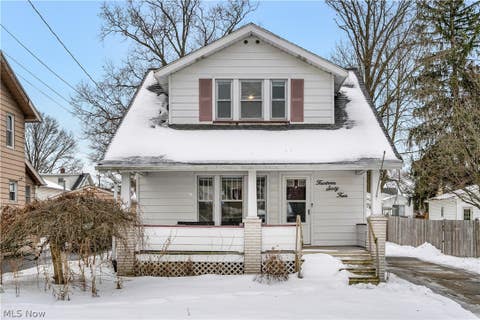 Photo for 1464 Hollywood Street NE