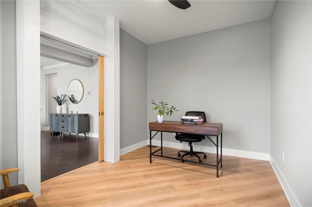 Valley City, Ohio 44280, United States, 4 Bedrooms Bedrooms, ,3 BathroomsBathrooms,Residential,Active,196382