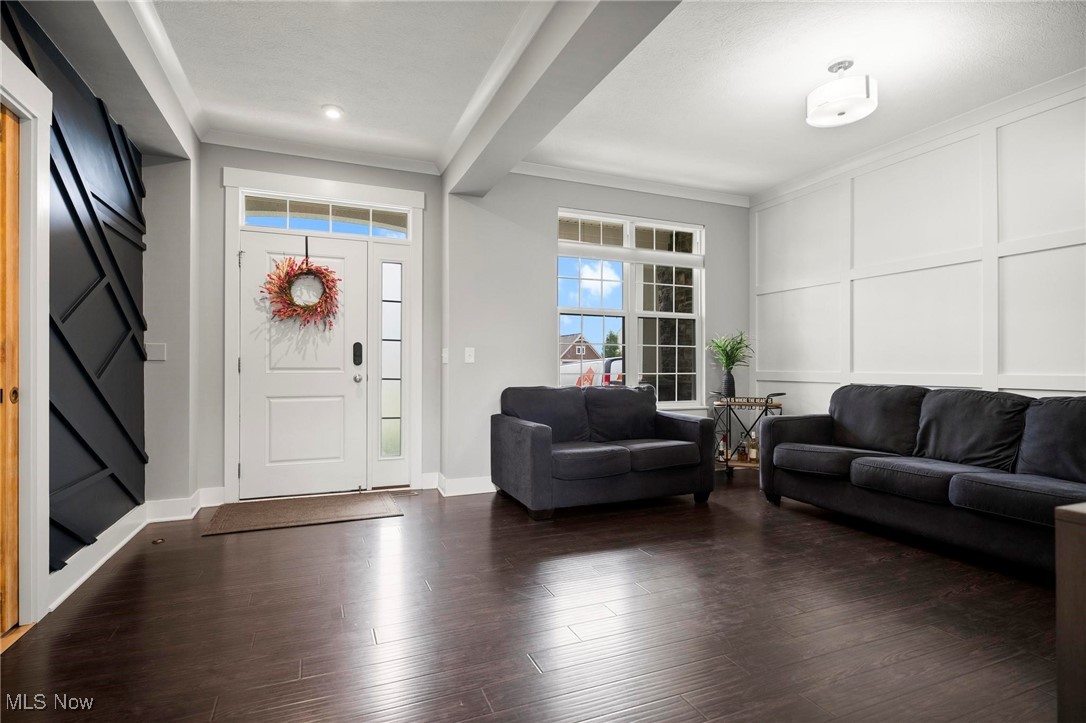 Valley City, Ohio 44280, United States, 4 Bedrooms Bedrooms, ,3 BathroomsBathrooms,Residential,Active,196382